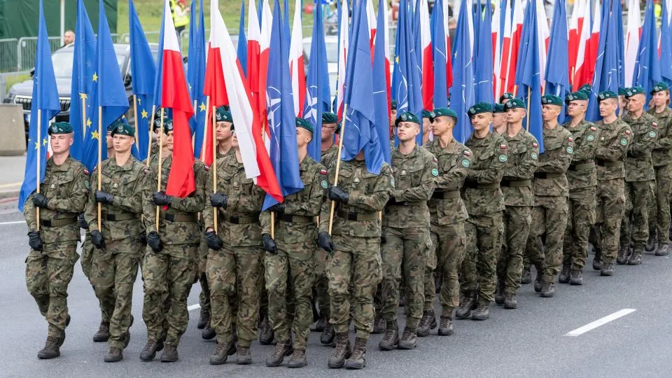 Most Poles in favor of joint EU military