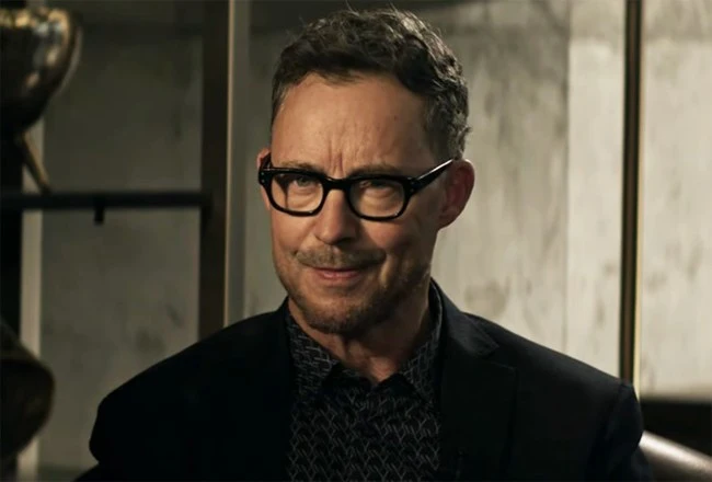 Superman & Lois Casts Tom Cavanagh as [Spoiler] in Final Season: ‘It Was the No-Brainer of All Time’